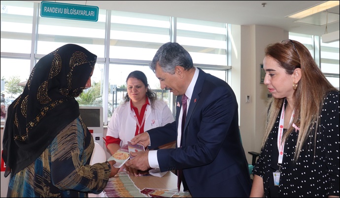 Prof. Dr. Uzunköy: “Meme Kanseri Erken Tanıyla Önlenebilen Ve Tedavi Edilebilen Bir Hastalıktır”