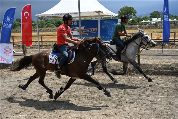 Rahvan At Yarışları’nda çeyrek final heyecanı