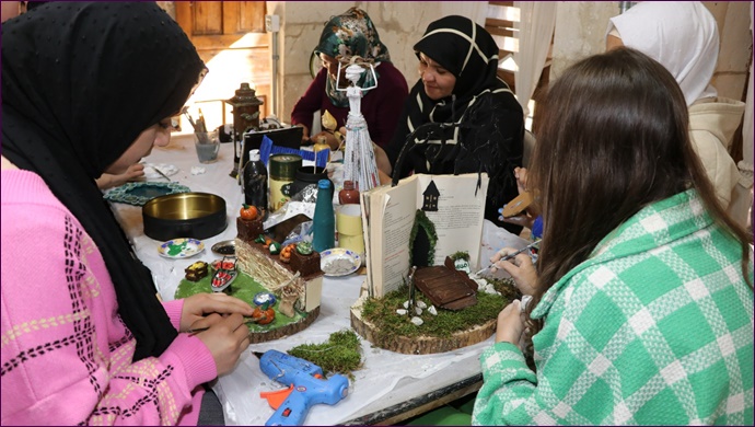 Reknlerin sanatla buluştuğu atölyelere yoğun ilgi-(VİDEO)