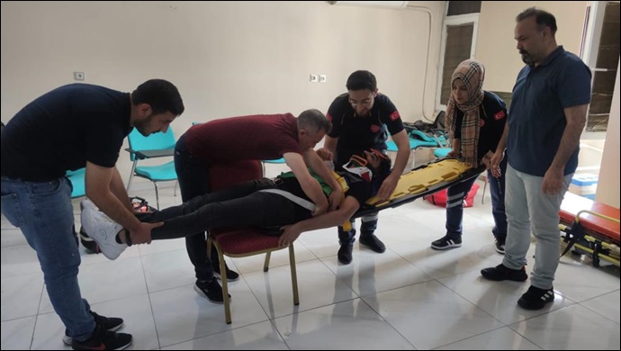 Sağlık Çalışanlarına Travma İleri Yaşam Desteği Eğitimi Verildi