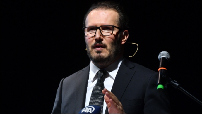 “Sağlık sistemi Türkiye için güçlü bir kalkınma aracı”  