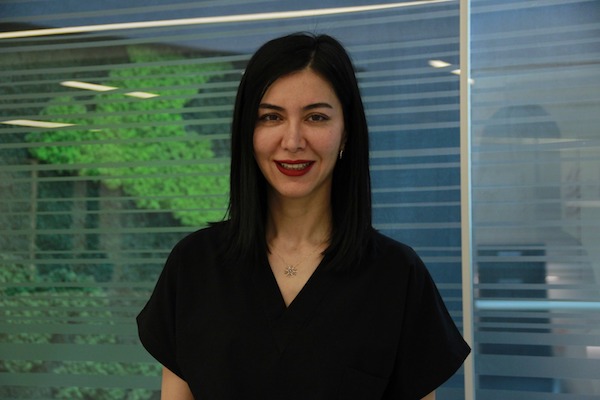 Sağlık turizminin baş aktörü saç ekimi birçok sektörü destekliyor