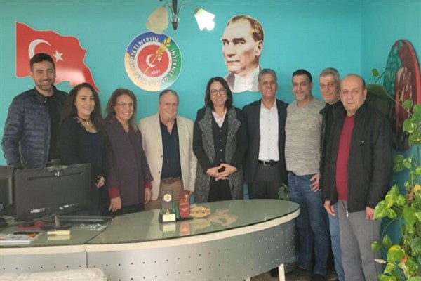 Şahin, Mersin’deki internet gazetecileriyle buluştu