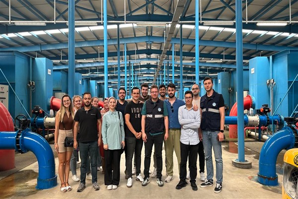 Sakarya Büyükşehir Belediyesi arıtma tesisleri tıp öğrencilerini ağırladı
