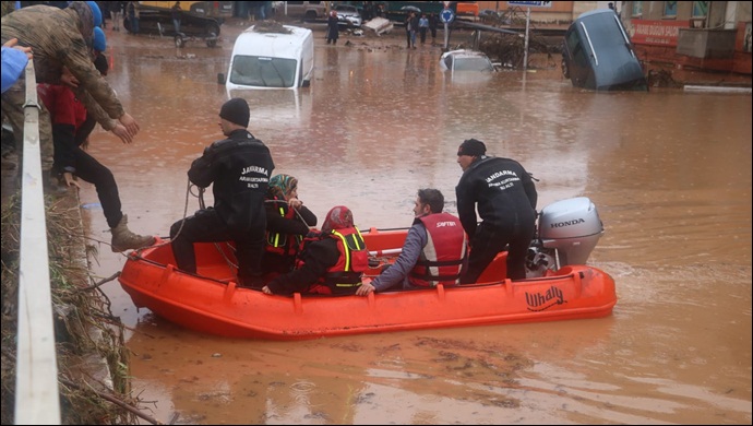Şanlıurfa 'da ölü sayısı 12'ye çıktı 