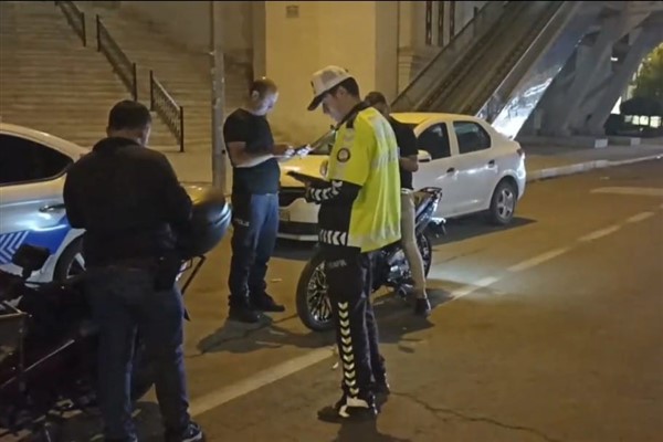 Şanlıurfa'da şok uygulamasında aranan 3 şahıs yakalandı