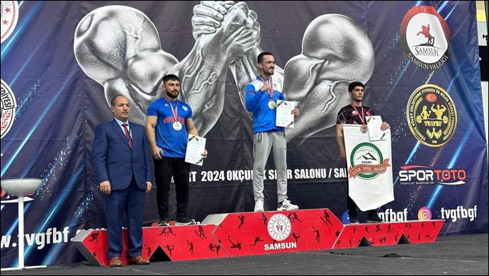 Şanlıurfa DEPSAŞ Bilek Güreşçilerinden Büyük Başarı: 15 Madalya Kazandılar