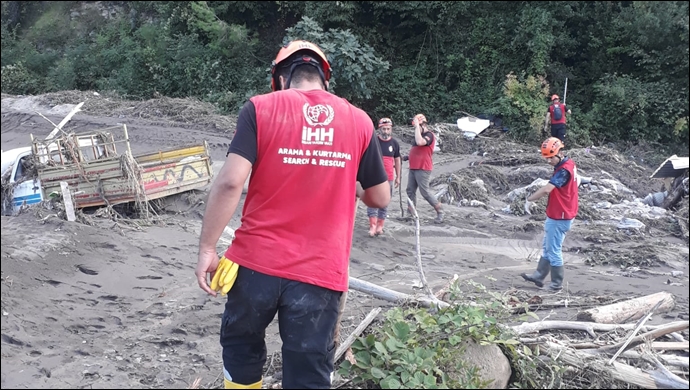 Şanlıurfa İHH Sel Bölgesinde