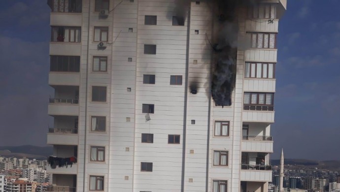 Şanlıurfa Yangında bir bebek yaşamını yitirdi