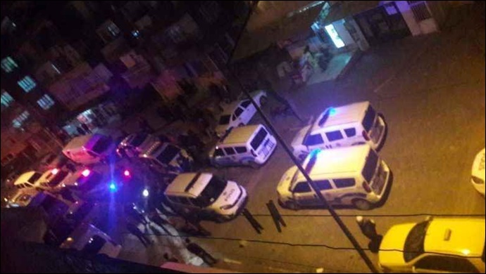 Şanlıurfa'da 176 Polisle aranan şahıslara operasyon; 32 gözaltı