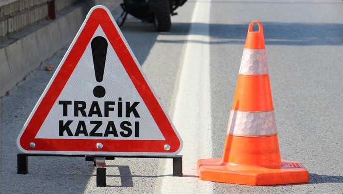 Şanlıurfa'da araç şarampole devrildi: 5 kişi yaralandı