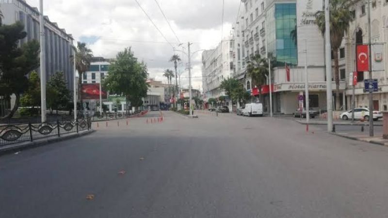 Şanlıurfa'da cadde ve sokaklar sessizliğe büründü
