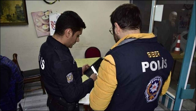 Şanlıurfa'da kumar oynatanlara operasyon: 5 gözaltı