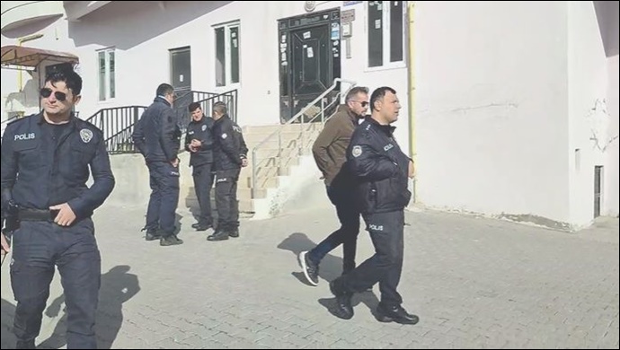 Şanlıurfa'da Madde bağımlısı genç,  annesini öldürdü, babasını ise yaraladı