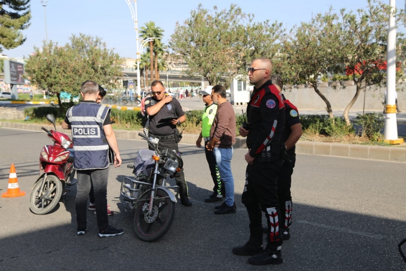 Şanlıurfa'da motosiklet denetimleri devam ediyor