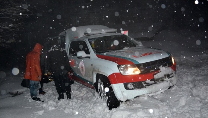 Şanlıurfa’da Sağlık Çalışanlarının zorlu kış mesaisi-(VİDEO)