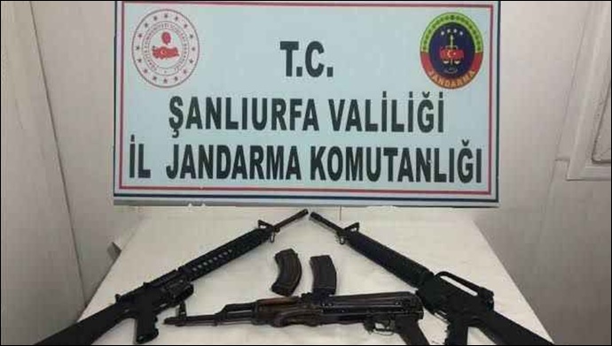 Şanlıurfa'da uzun namlulu silah ve tabanca ele geçirildi
