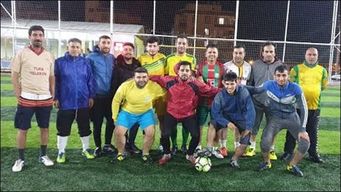 Şanlıurfa'daki halı sahalar yeniden açıldı