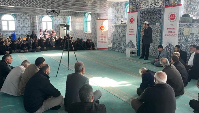 Şanlıurfa'dan Umreye gideceklere seminer verildi