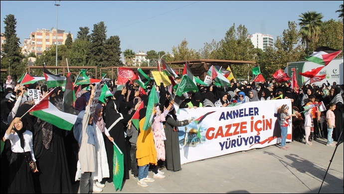 Şanlıurfalı Yüzlerce Anne Gazze İçin Yürüdü