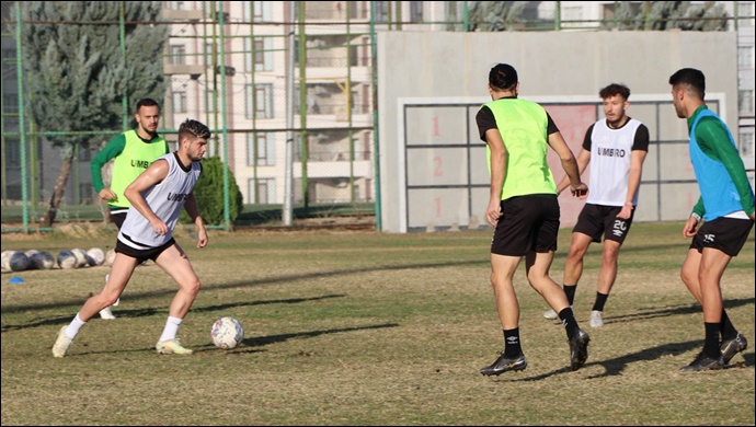 Şanlıurfaspor Isparta'ya Hazırlanıyor-(VİDEO)