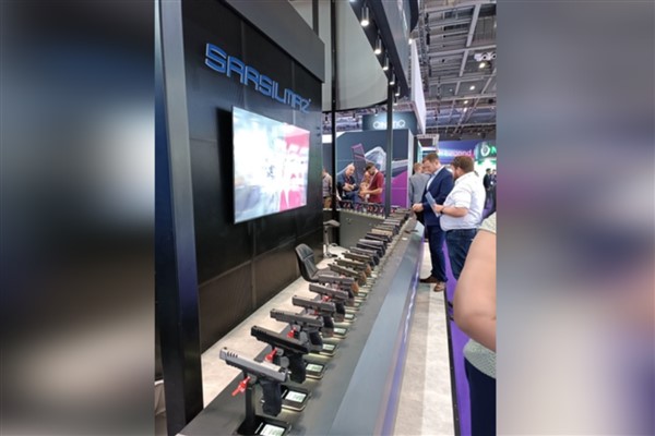 Sarsılmaz dünya devleri ile aynı podyumda 