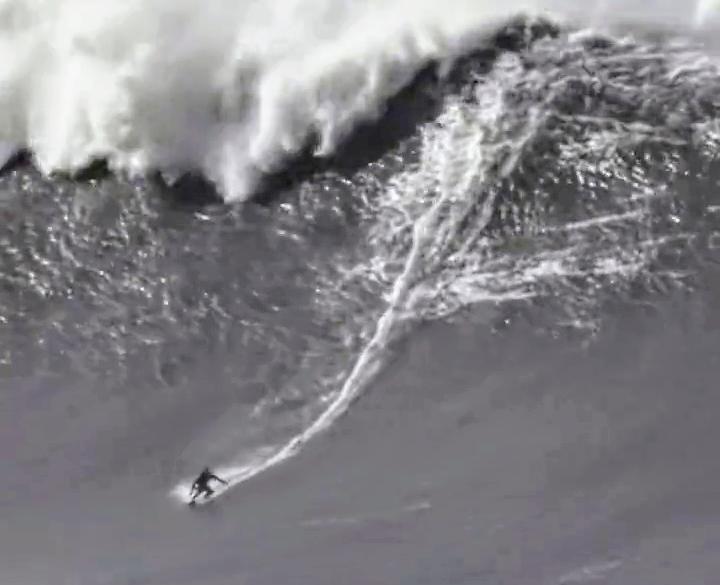 Sebastian Steudtner sörfte dünya rekorunu geliştirdi