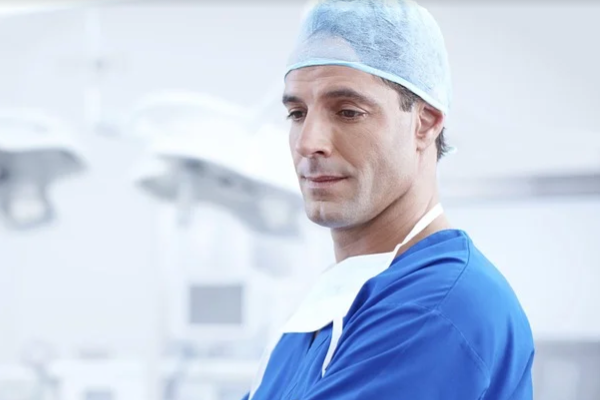 Sigara içenlerde KOAH riski yüksek