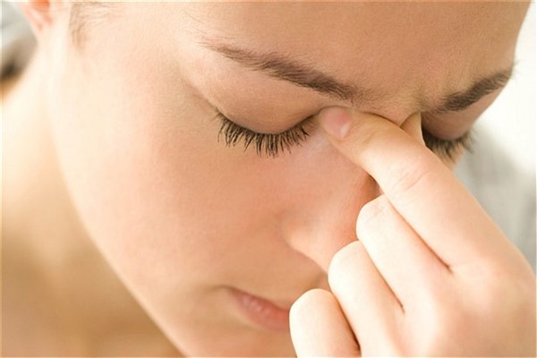 Sinüzit nedir ? Belirtileri nelerdir ?