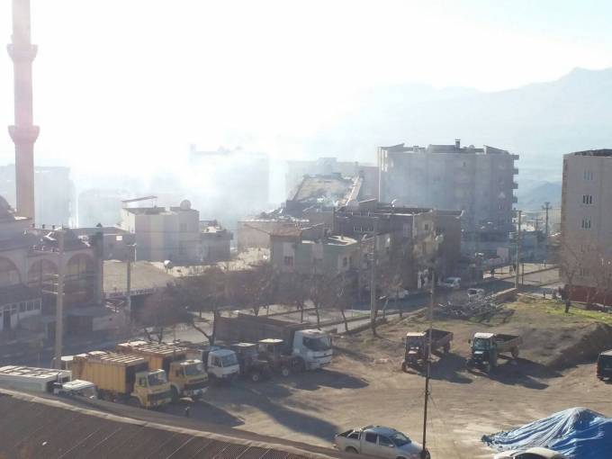 Şırnak'ta yürüyüşe polis saldırısı