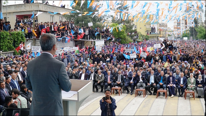 Siverek’te Binlerce Kişi “Türkiye Yüzyılı” İçin Tek Yürek Oldu-(VİDEO)