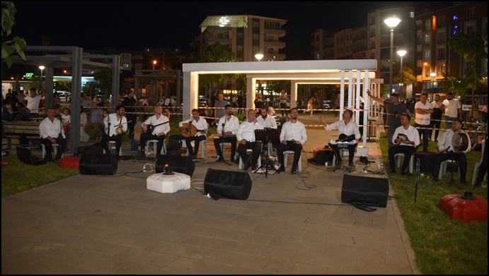 Siverek’te sıra gecesi ekibi tüm mahallelerde konser verecek