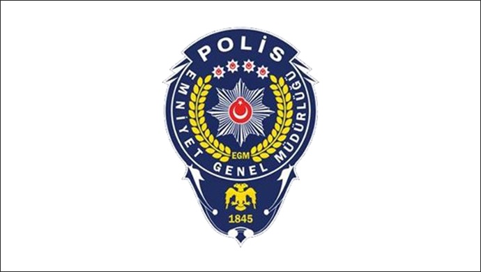 Sosyal medya üzerinden gazetecileri dolandırmaya çalışan şahıs yakalandı