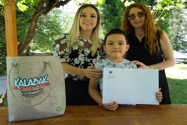 Su kahramanları rozetlerini teslim aldı