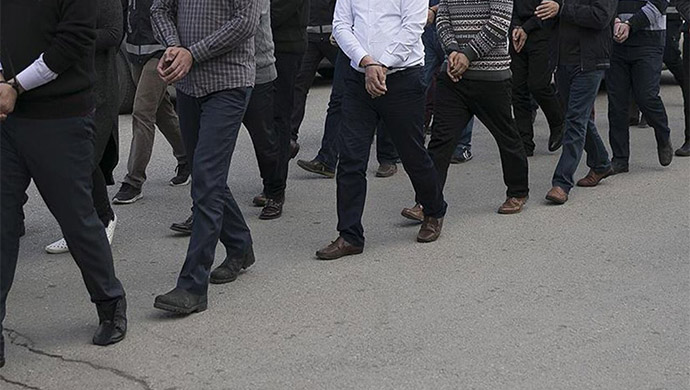 Gaziantep ve Şanlıurfa'da uyuşturucu operasyonunda 13 şüpheli tutuklandı
