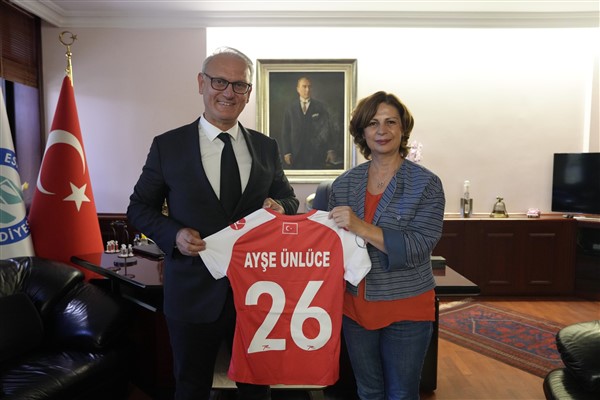 THF Başkanı Kılıç, Başkan Ünlüce'yi ziyaret etti