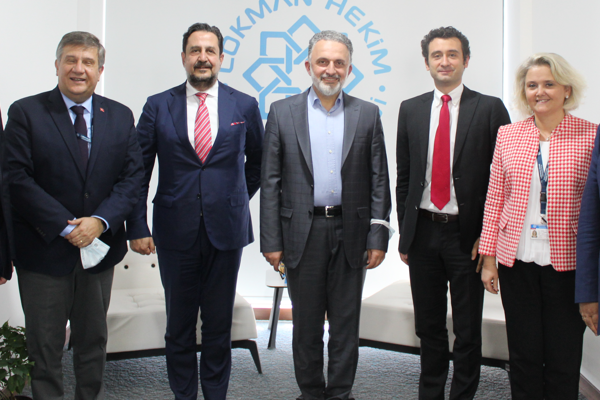 TRPharm ve Lokman Hekim Üniversite’sinden akademik iş birliği