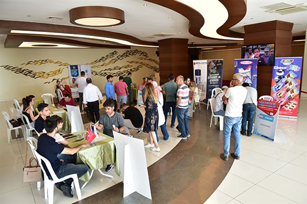 Tuzla’da istihdam çalışmaları devam ediyor