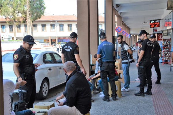 Ülke genelinde 'Huzurlu Sokaklar Uygulaması' gerçekleştirildi