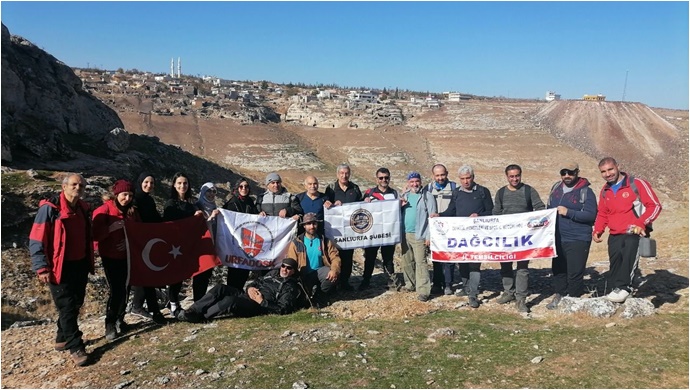 Uluslararası Dünya Dağlar Günü Şanlıurfa'da Doğa Yürüyüşü İle Kutlandı