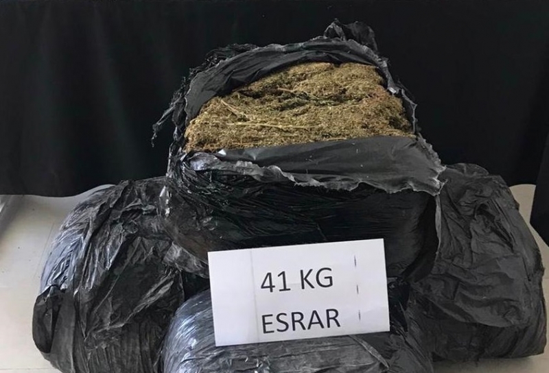 Urfa polisi uyuşturucuya ‘dur’ dedi-(VİDEO)