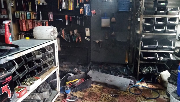 Urfa’da Demirciler Sitesi’nde yangın! İşyerinde maddi hasar var