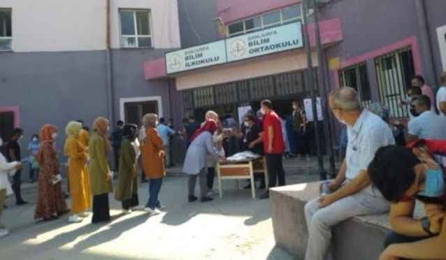 Urfa'da üniversite adaylarının YKS maratonu başladı