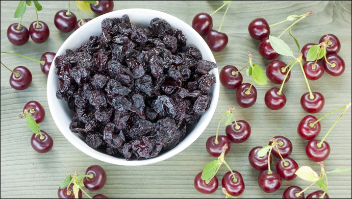 Uyumadan 2 saat önce vişne yerseniz… 