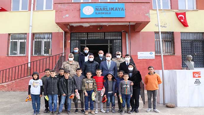 Vali Erin, 15 Şubat’ta Açılacak Köy Okullarında İncelemelerde Bulundu-(VİDEO)