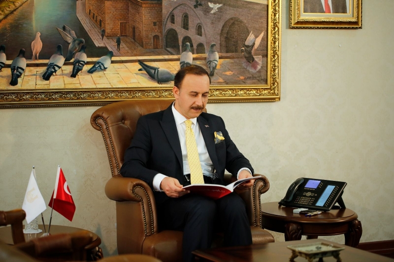 Vali Erin'den, 23 Nisan Ulusal Egemenlik ve Çocuk Bayramı Mesajı