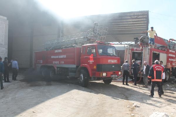 Viranşehir'de çırçır fabrikasında yangın