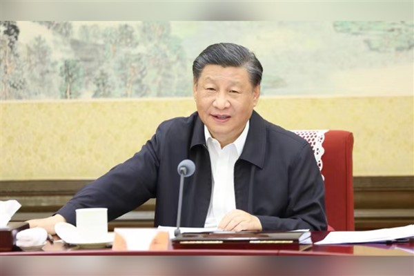 Xi'den Çinli gençlere ulusal kalkınmaya katkı çağrısı