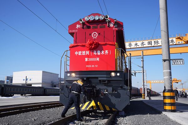 Xinjiang, dış ekonomik ve ticari işbirliğini derinleştiriyor