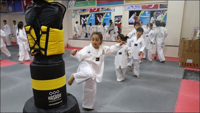 Yaz Spor Okulları Çocuklardan Yoğun İlgi Gördü-(VİDEO)